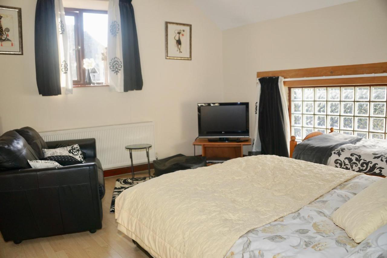 Ravencar Farm B&B Мосборо Экстерьер фото